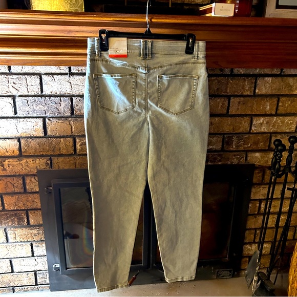 Knox Rose Jeans NWT’s - Size 8 - Picture 4 of 15